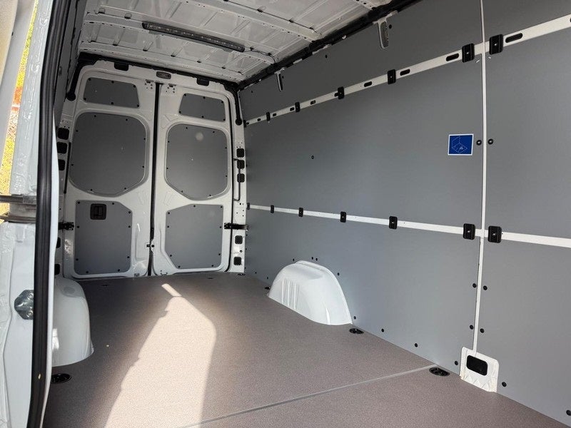 2026 Mercedes-Benz Sprinter 2500 Cargo 170 WB High Roof