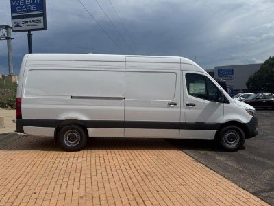 2026 Mercedes-Benz Sprinter 2500 Cargo 170 WB High Roof
