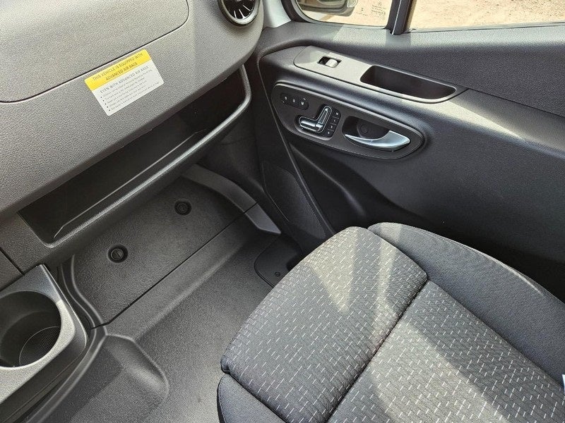 2024 Mercedes-Benz Sprinter 2500 Cargo 170 WB High Roof