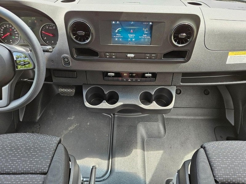 2024 Mercedes-Benz Sprinter 2500 Cargo 170 WB High Roof