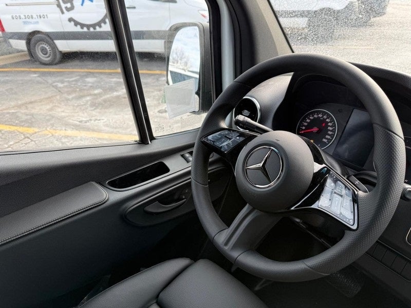 2026 Mercedes-Benz Sprinter 2500 Cargo 170 WB High Roof