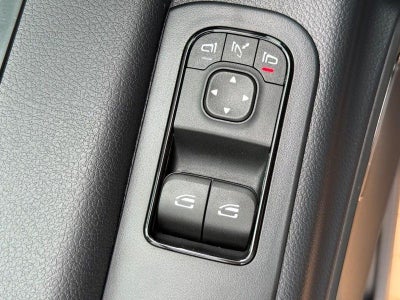 2026 Mercedes-Benz Sprinter 2500 Passenger 144 WB