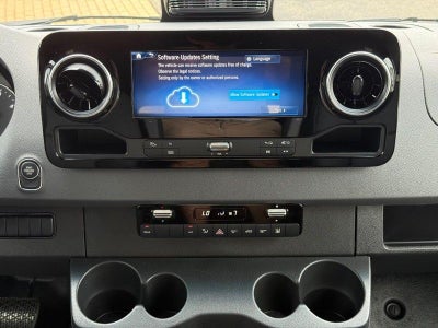 2026 Mercedes-Benz Sprinter 2500 Passenger 144 WB