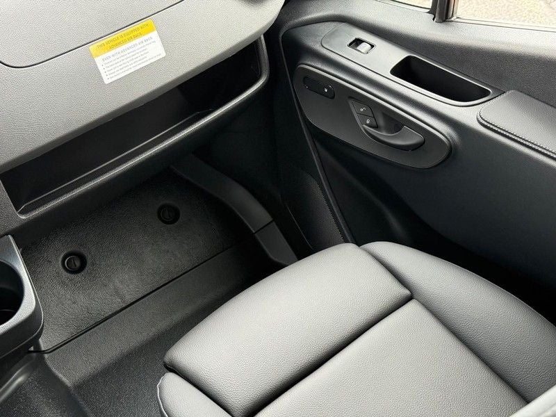 2026 Mercedes-Benz Sprinter 2500 Passenger 144 WB