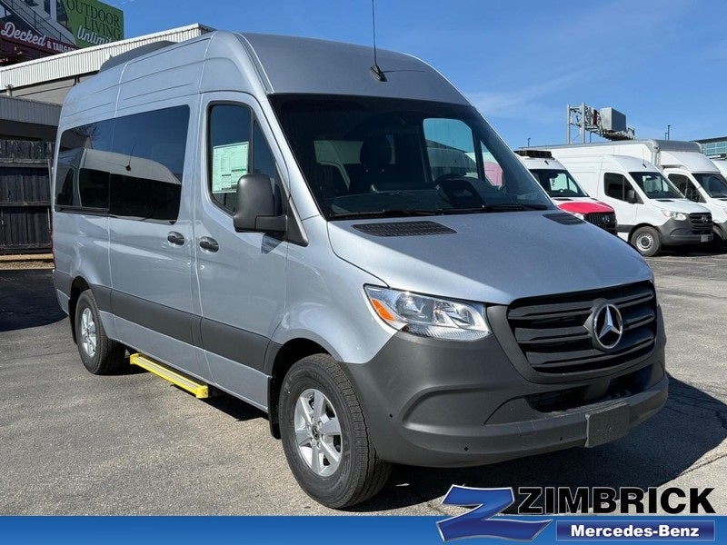 2026 Mercedes-Benz Sprinter 2500 Passenger 144 WB