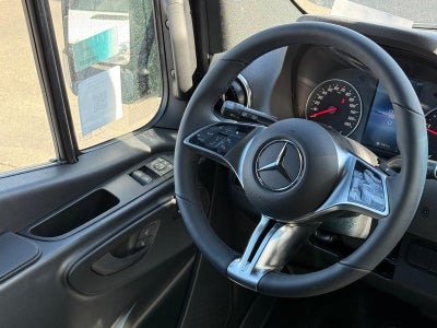 2026 Mercedes-Benz Sprinter 2500 Passenger 144 WB