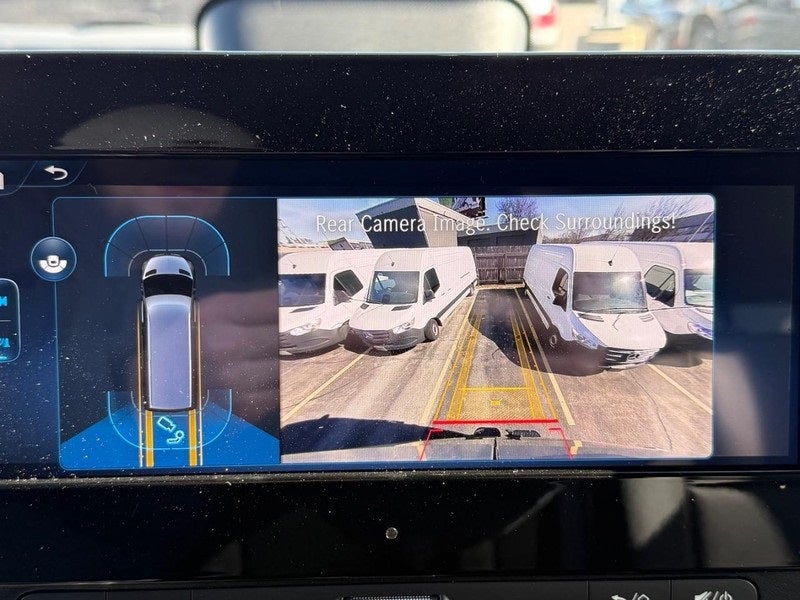 2026 Mercedes-Benz Sprinter 2500 Passenger 144 WB