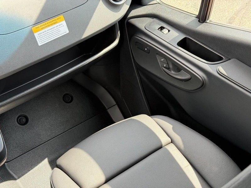 2026 Mercedes-Benz Sprinter 2500 Passenger 170 WB High Roof