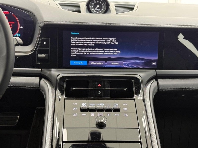 2026 Porsche Panamera 4