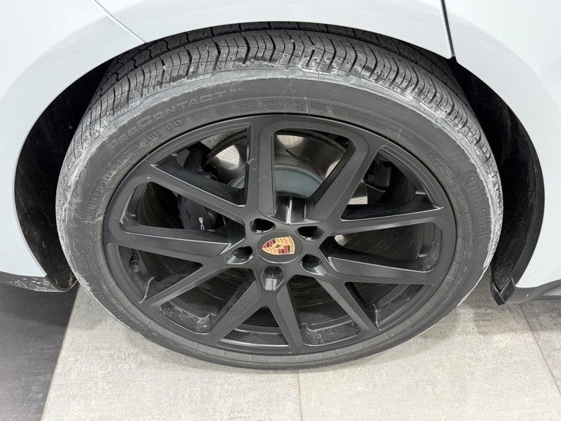 2026 Porsche Panamera 4