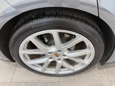 2025 Porsche Panamera 4