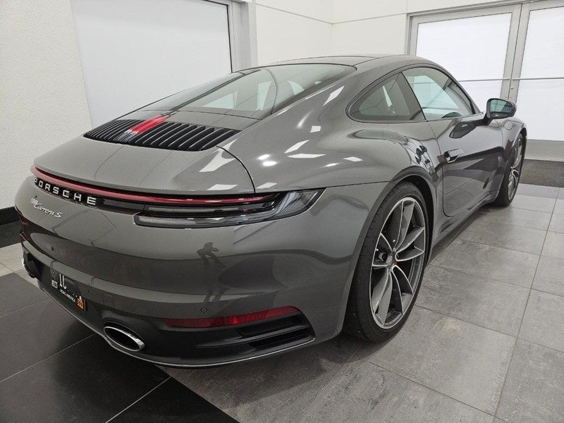 2022 Porsche 911 Carrera S