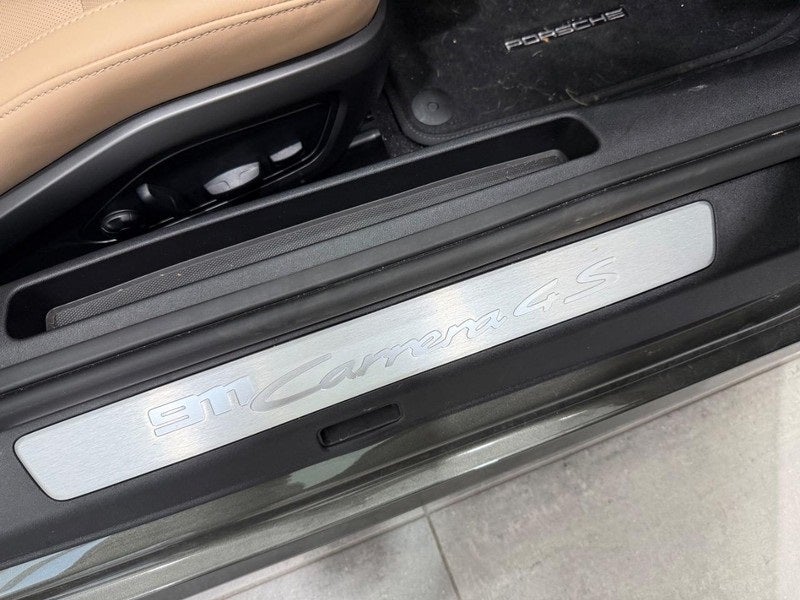 2024 Porsche 911 Carrera 4S