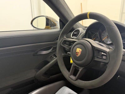 2024 Porsche 718 Cayman GT4 RS