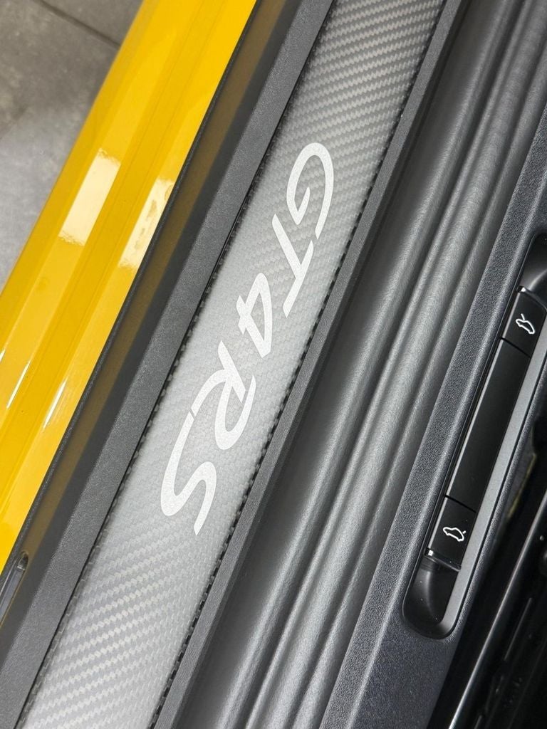 2024 Porsche 718 Cayman GT4 RS