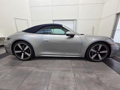 2025 Porsche 911 Carrera