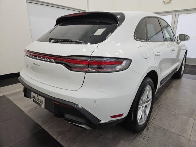 2025 Porsche Macan AWD