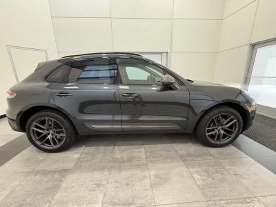 2025 Porsche Macan T