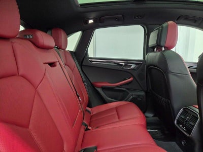 2025 Porsche Macan AWD