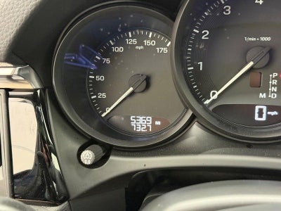 2025 Porsche Macan AWD