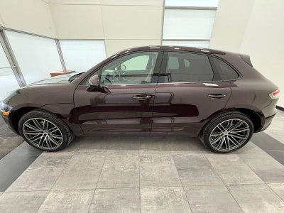 2025 Porsche Macan AWD