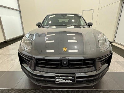 2025 Porsche Macan AWD