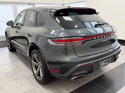2025 Porsche Macan AWD
