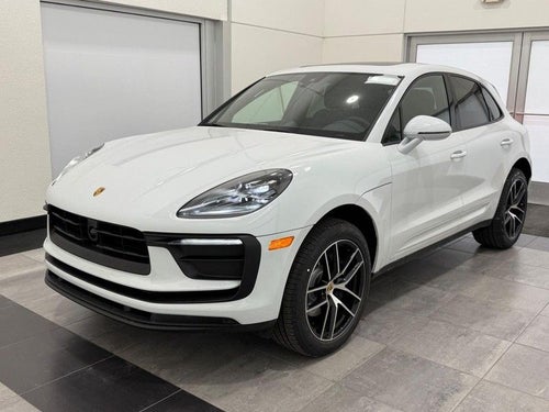 2026 Porsche Macan Base