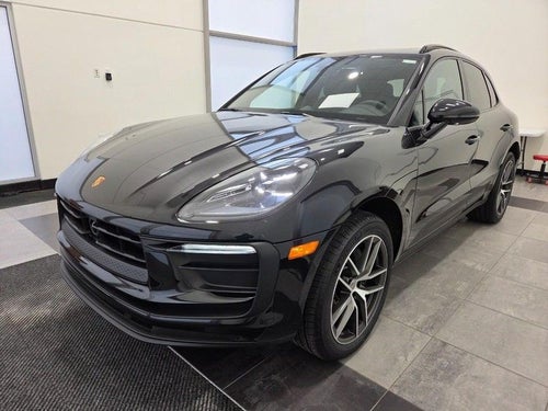 2025 Porsche Macan AWD