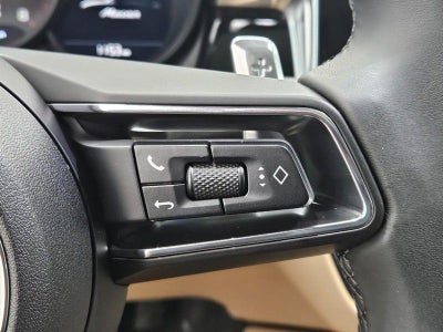 2025 Porsche Macan AWD