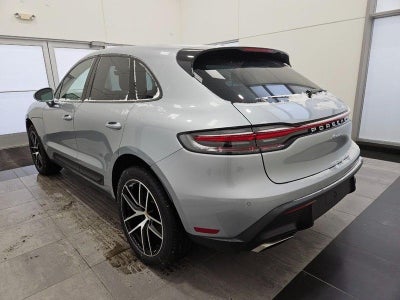 2025 Porsche Macan AWD