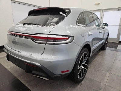 2025 Porsche Macan AWD