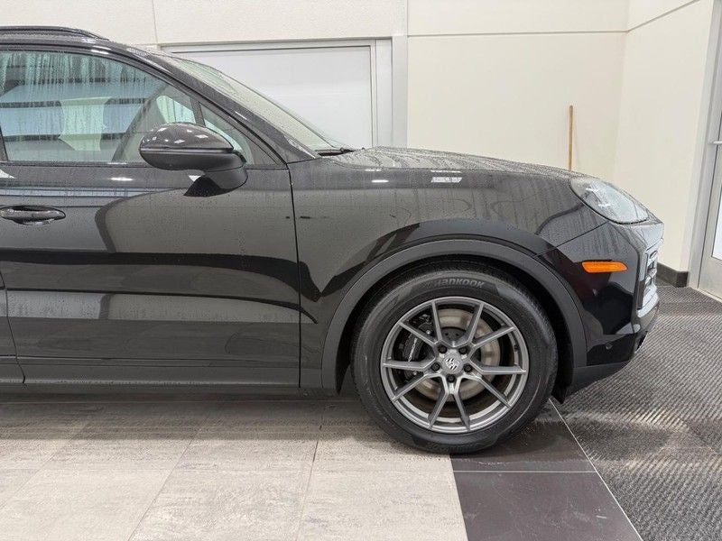 2024 Porsche Cayenne AWD