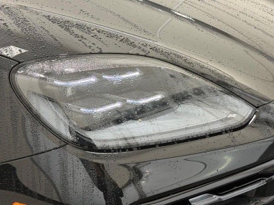 2024 Porsche Cayenne AWD