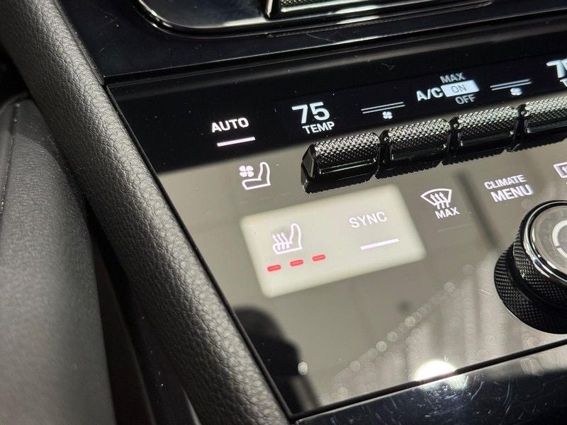 2024 Porsche Cayenne AWD