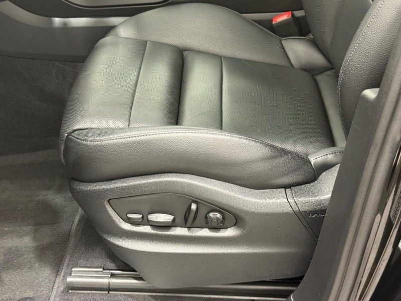 2024 Porsche Cayenne AWD