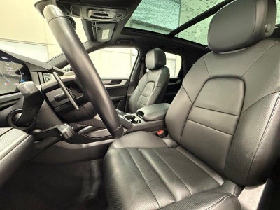 2024 Porsche Cayenne AWD