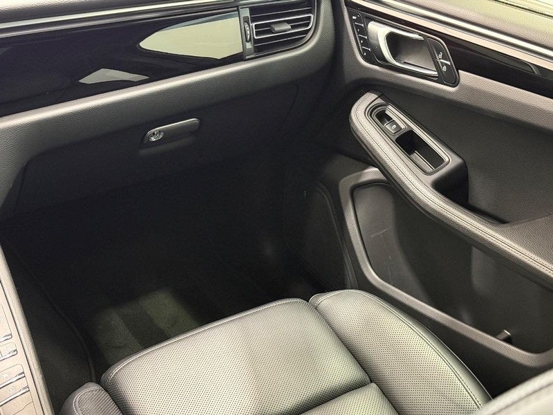 2019 Porsche Macan S