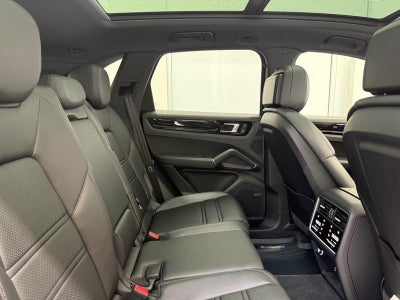 2023 Porsche Cayenne S