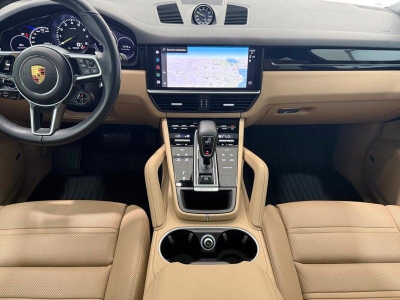 2022 Porsche Cayenne E-Hybrid Base