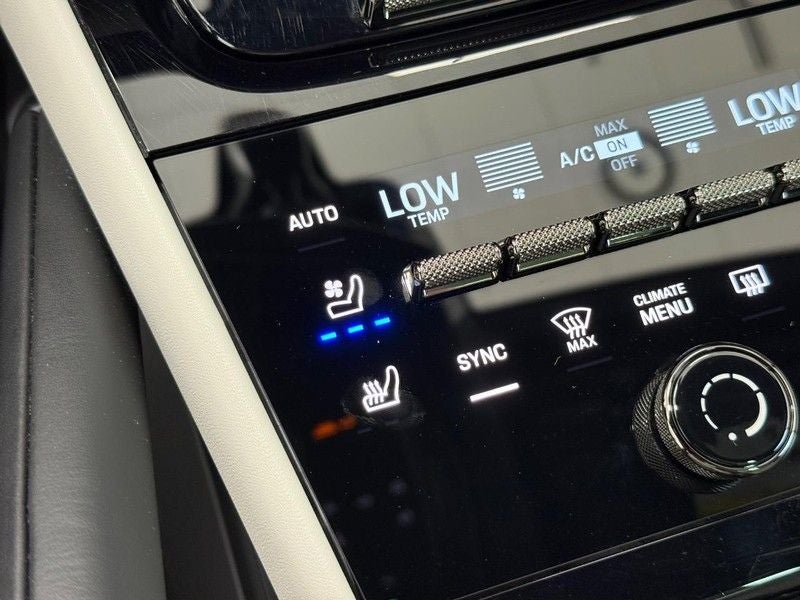 2025 Porsche Cayenne E-Hybrid Turbo