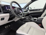 2025 Porsche Cayenne E-Hybrid Turbo