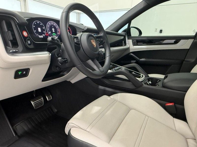 2025 Porsche Cayenne E-Hybrid S