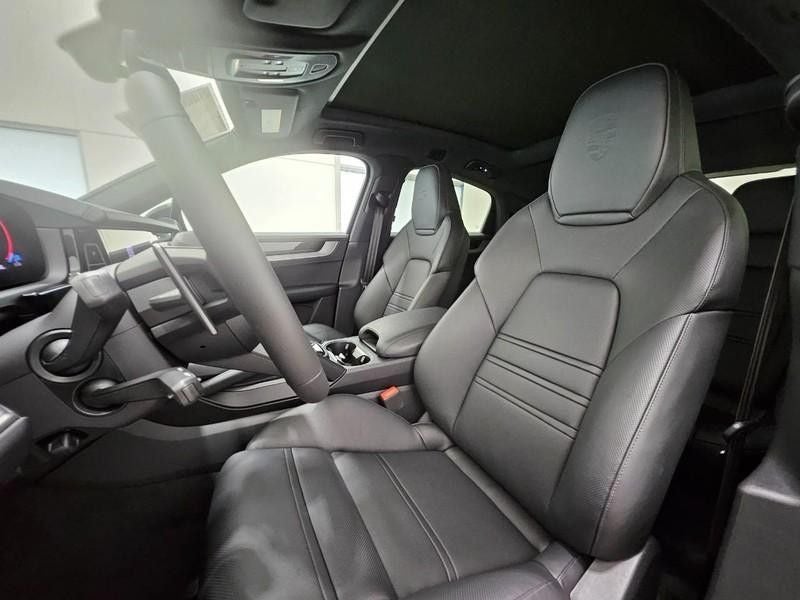 2026 Porsche Cayenne Coupe Coupe AWD