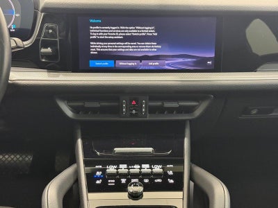 2026 Porsche Cayenne Coupe Coupe AWD