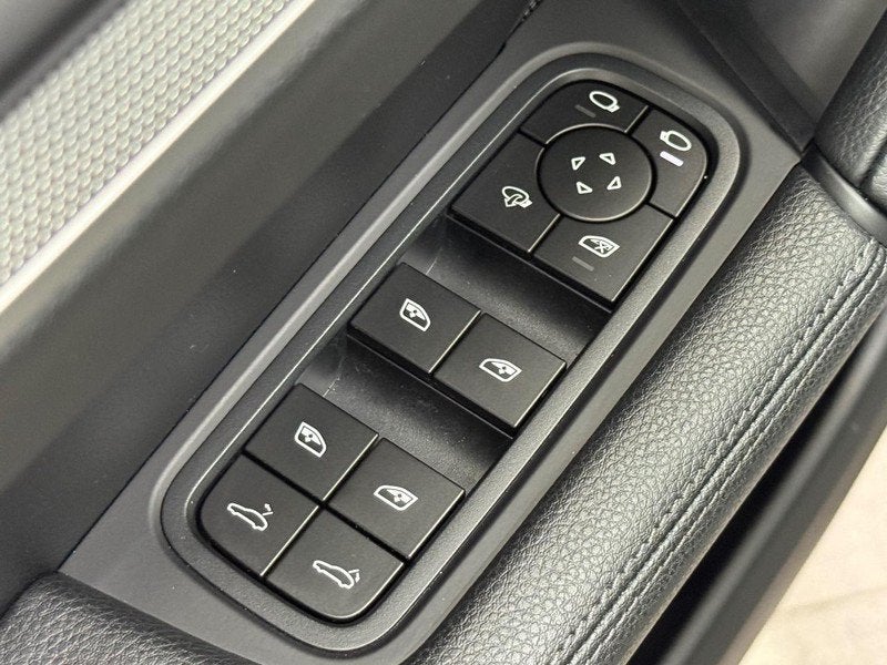 2026 Porsche Cayenne Coupe Coupe AWD