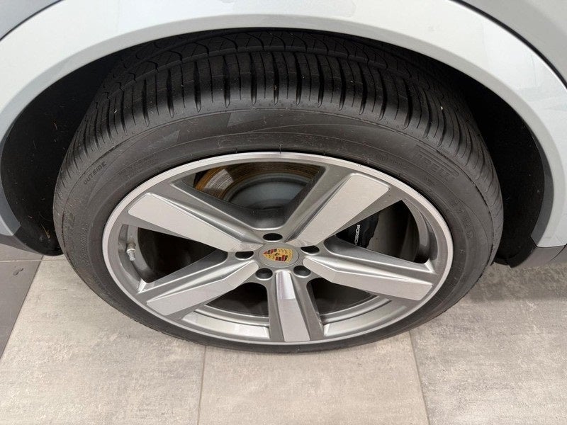 2024 Porsche Cayenne Coupe Coupe AWD